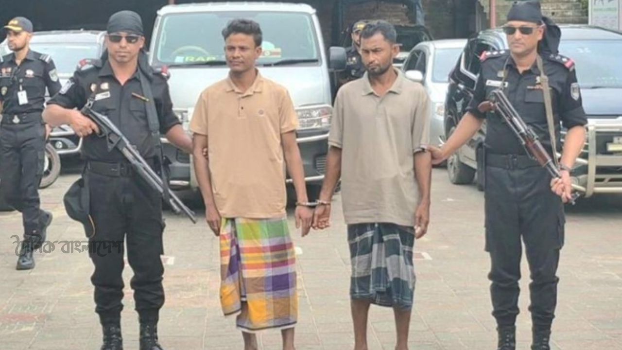 টেকনাফে ৫ লাখ ৬০ হাজার ইয়াবাসহ মিয়ানমারের দুই নাগরিক গ্রেপ্তার