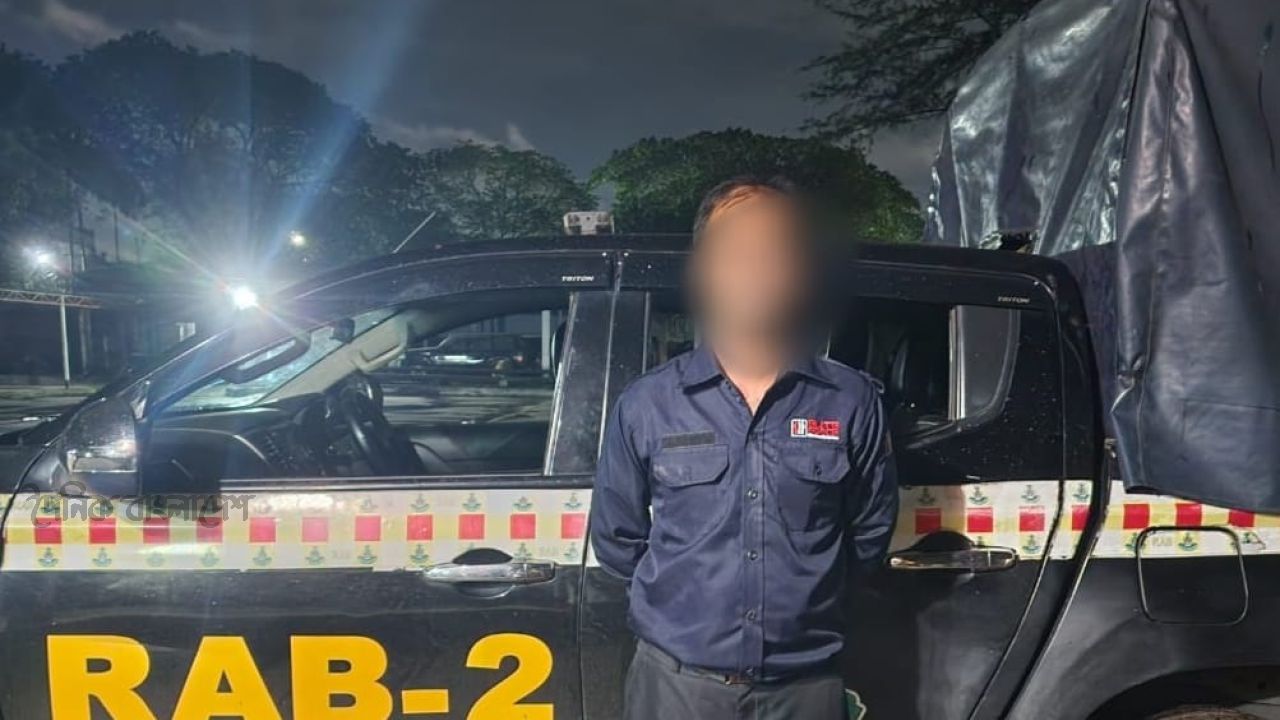 রোহিঙ্গা ক্যাম্পে স্ত্রী-সন্তানকে কুপিয়ে হত্যার ঘটনায় প্রধান আসামি ঢাকায় গ্রেপ্তার